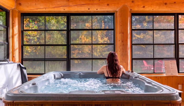 Serenity/Private spa & sauna, Pool, Lake & Kayak