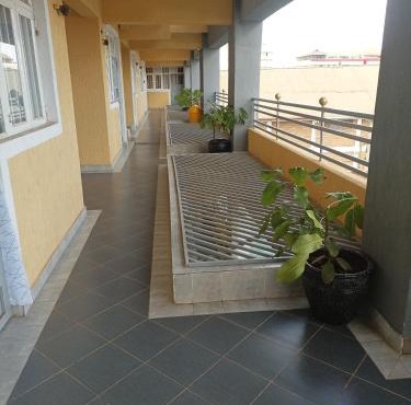 Studio BNB Meru town CBD