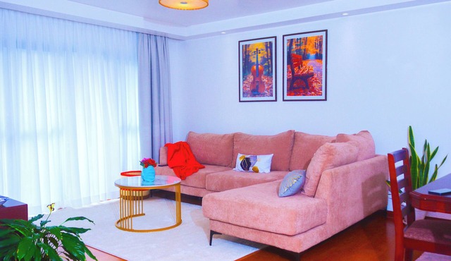 Tranquility and warmth in a Haven within the city. With perfect sunsets!