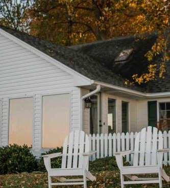 Waterfront Cottage Getaway Views, Kayaks, Fire Pit