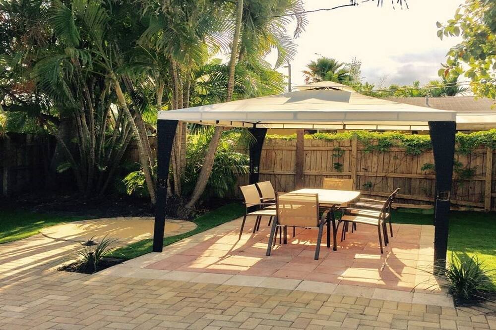 Photo of Patio Balcony in Royal Poinciana