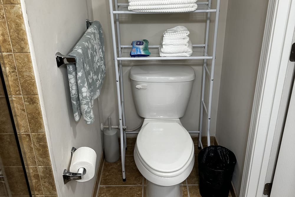 Photo of Bathroom in Capitol Heights