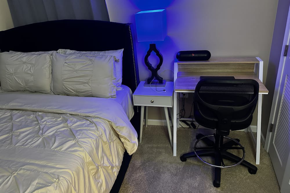 Photo of Bedroom in Capitol Heights