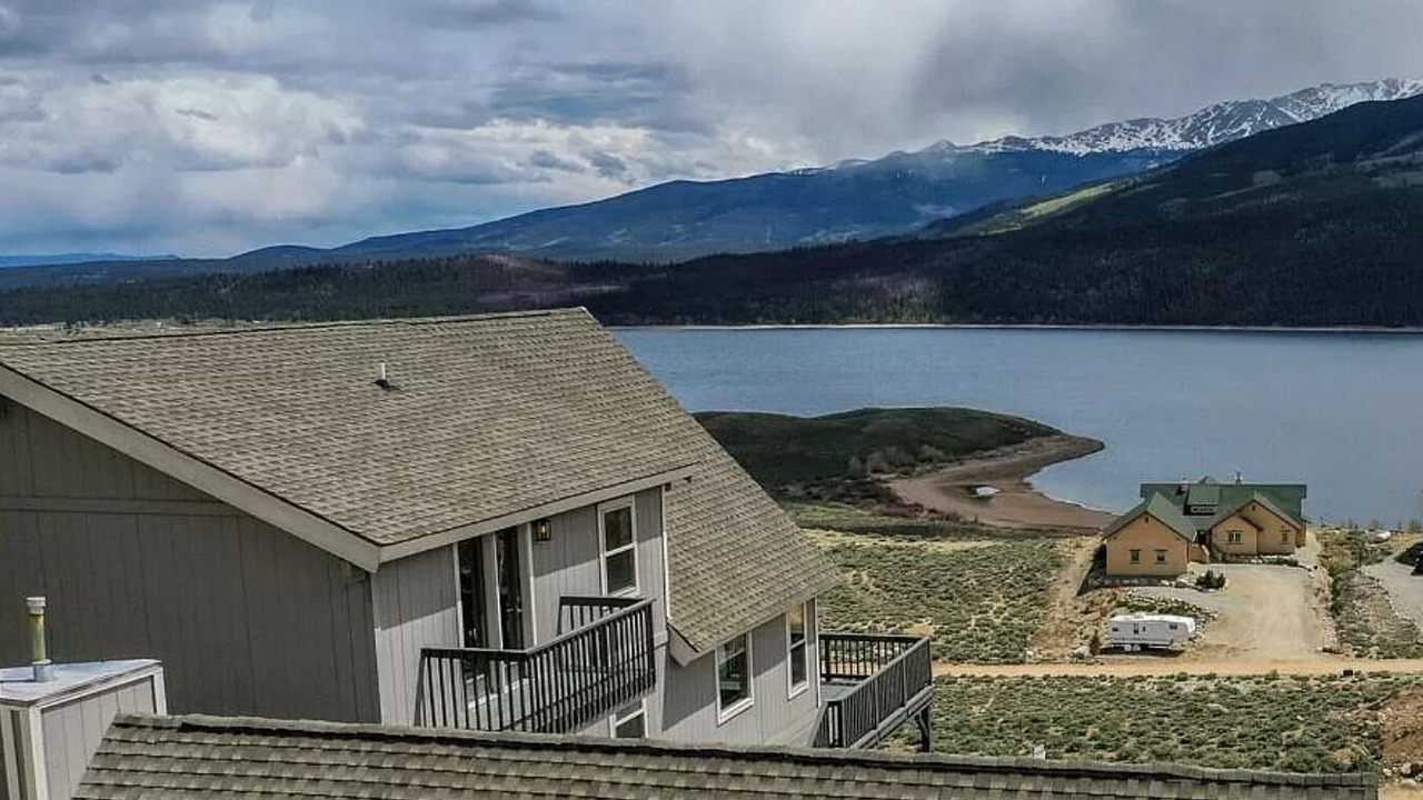 Photo of Outdoor in Twin Lakes