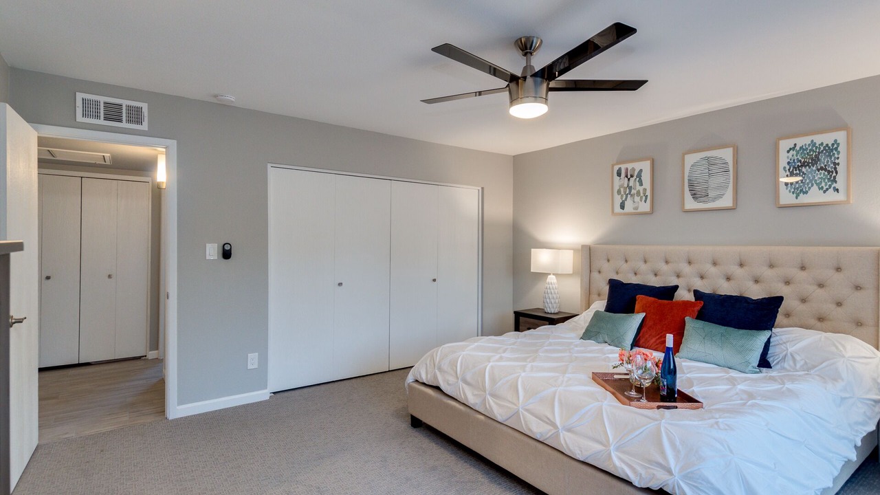 Photo of Bedroom in Raskin Estates