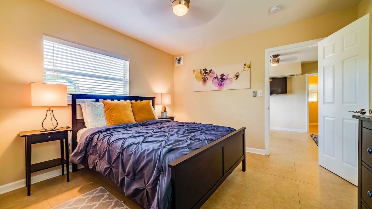 Photo of Bedroom in Lake Ridge