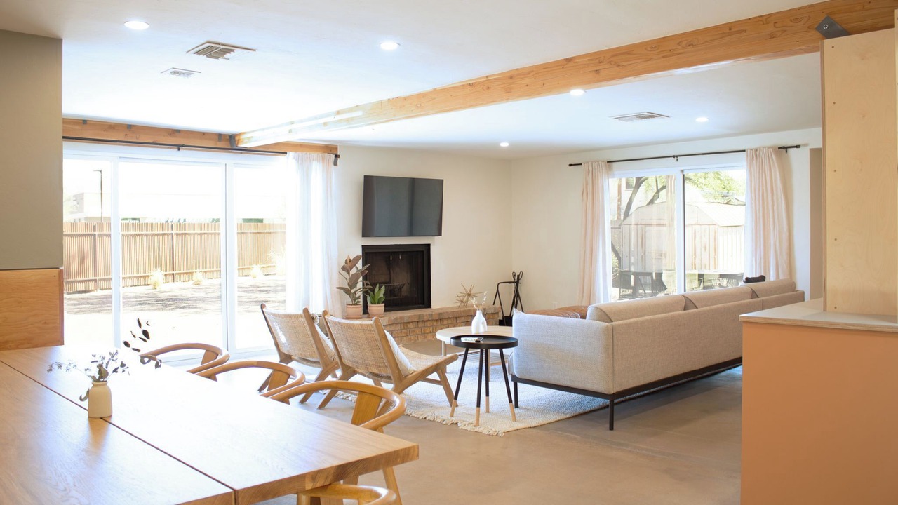 Photo of Livingroom in Tucson