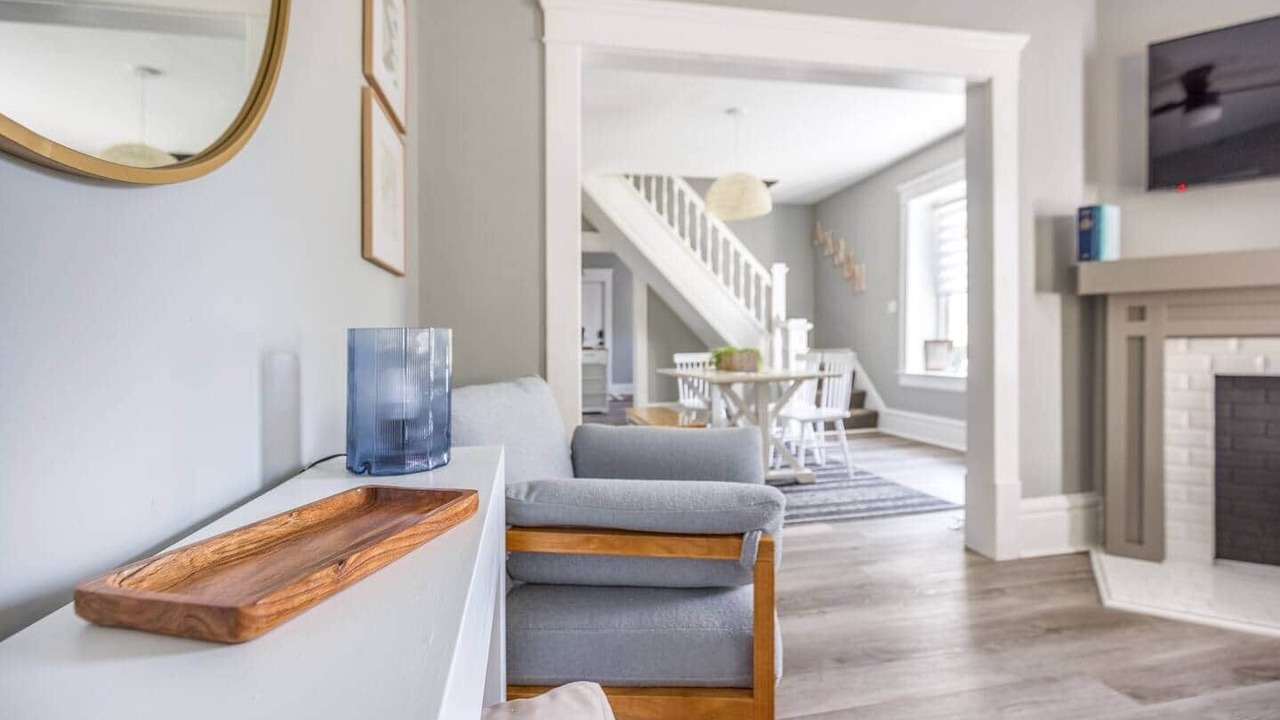 Photo of Livingroom in Highland Square