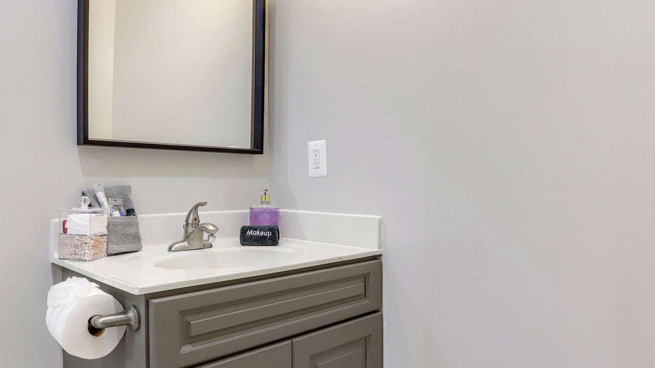 Photo of Bathroom in Camp Springs